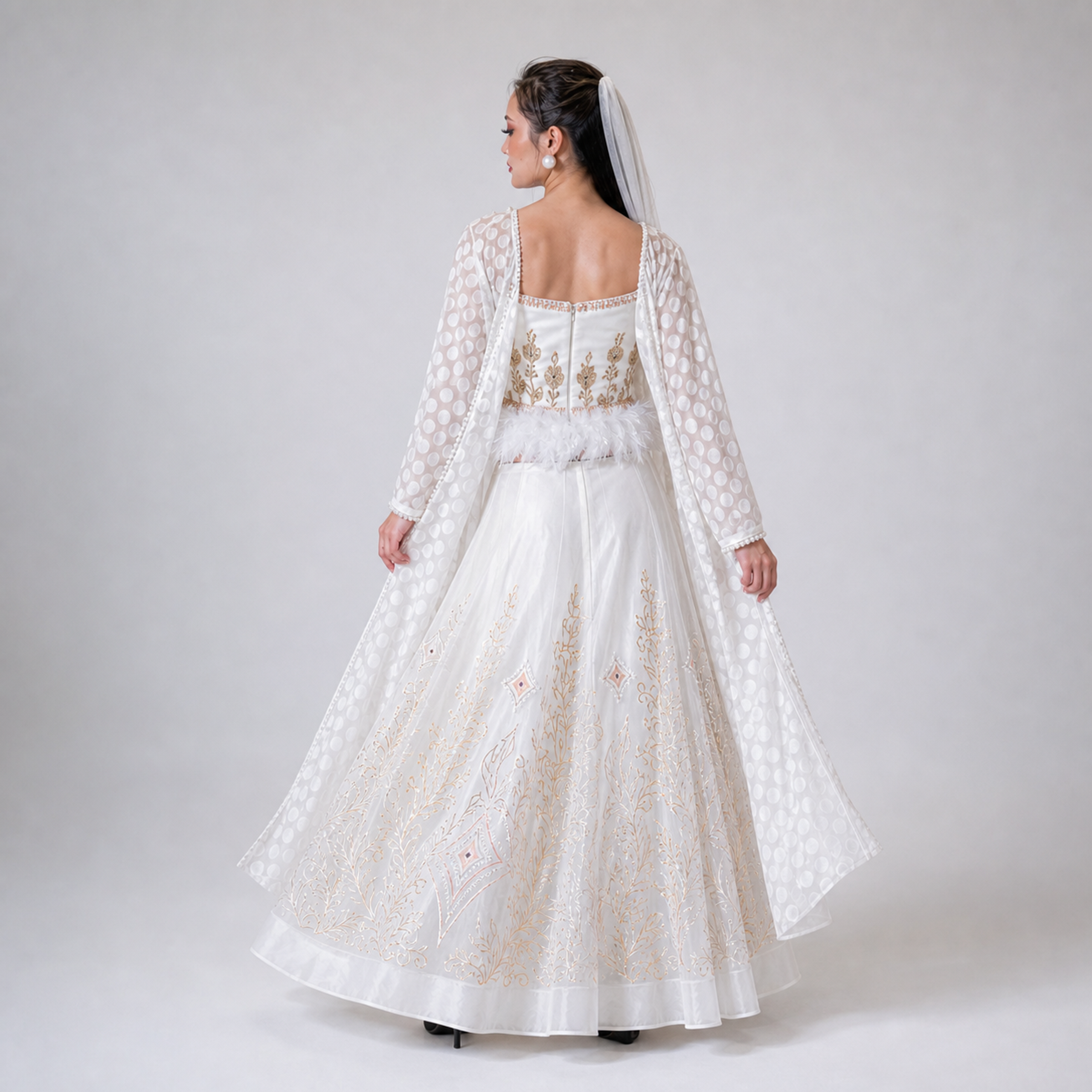 Ivory Chronicle model back view